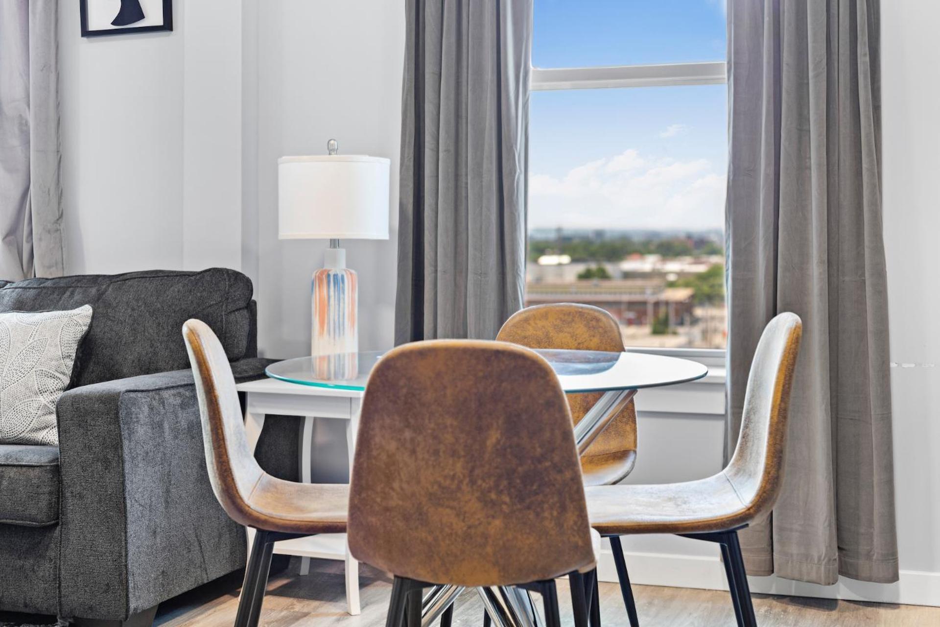 Furnished Apartments Near Encore Everett Rom bilde